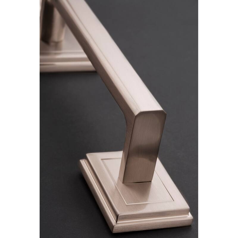 Baldwin Hollywood Hills Sectional Single Cylinder Door Handleset with