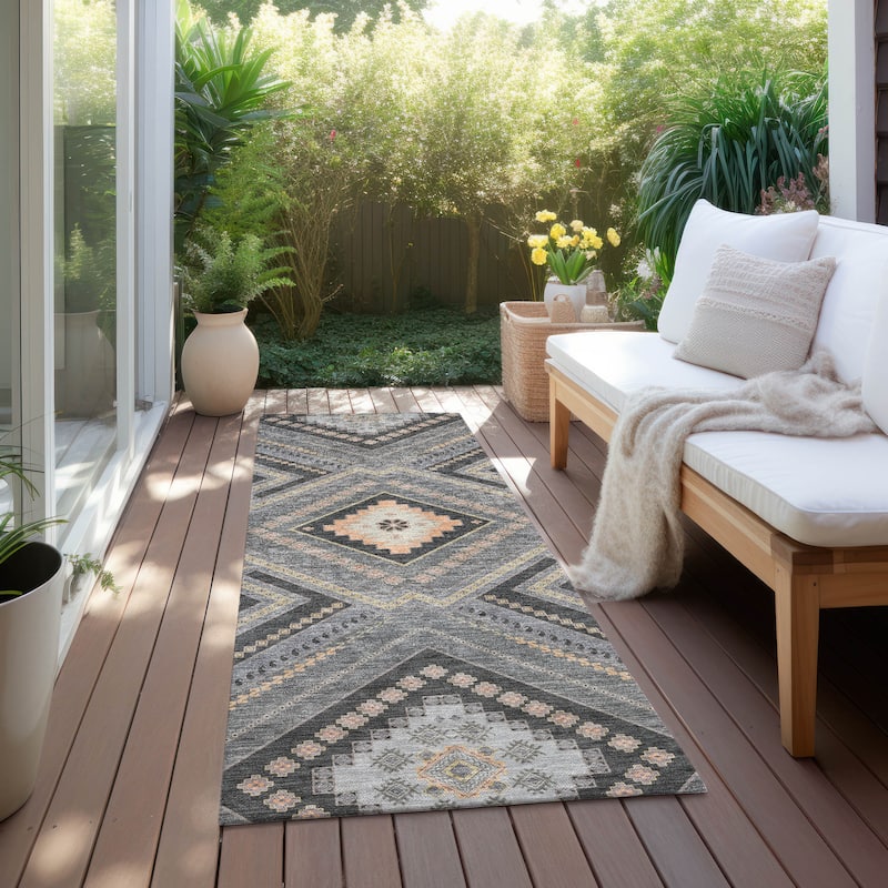 Machine Washable Indoor/ Outdoor Global Boho Chantille Rug - Gray - 2'3" x 7'6"