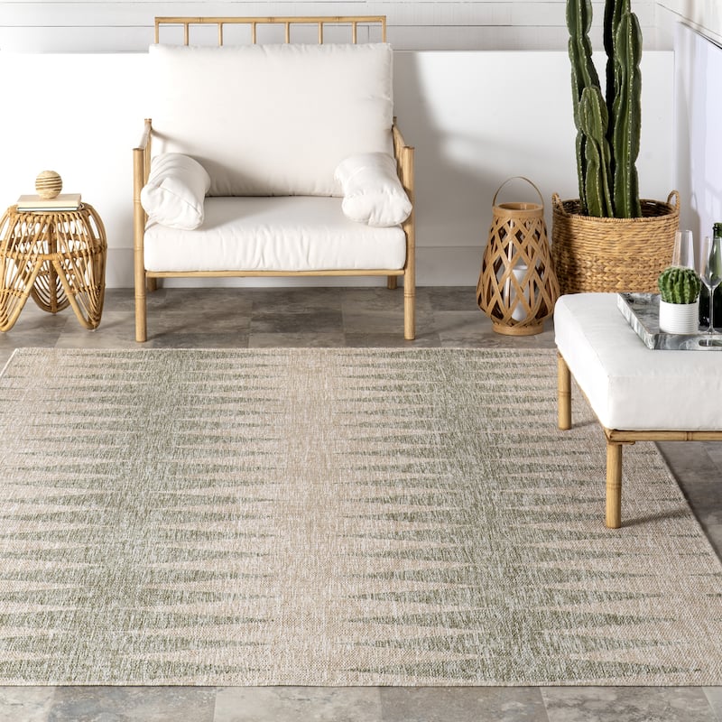 Nuloom Philipa Moroccan Geometrc Indoor/Outdoor Area Rug