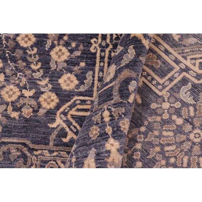Classic Ziegler Frederic Gray Beige Hand-Knotted Wool Rug - 7'11'' x 10'6''