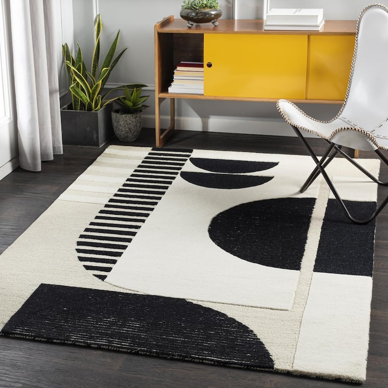 Livabliss Brooklyn Casual Abstract Area Rug - 6' x 9' - Cream