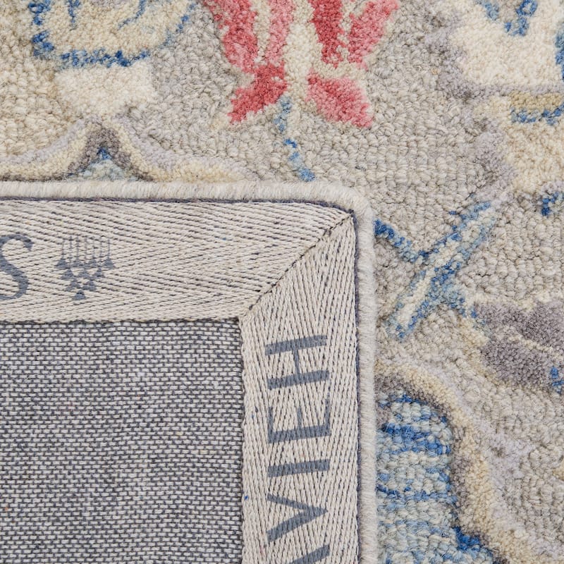 SAFAVIEH Handmade Glamour Noella Floral Wool Rug