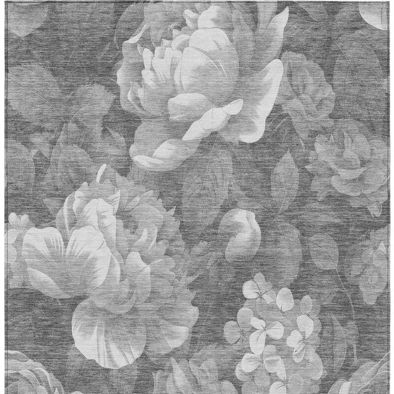 HomeRoots Floral Transitional Rectangle Outdoor Rug