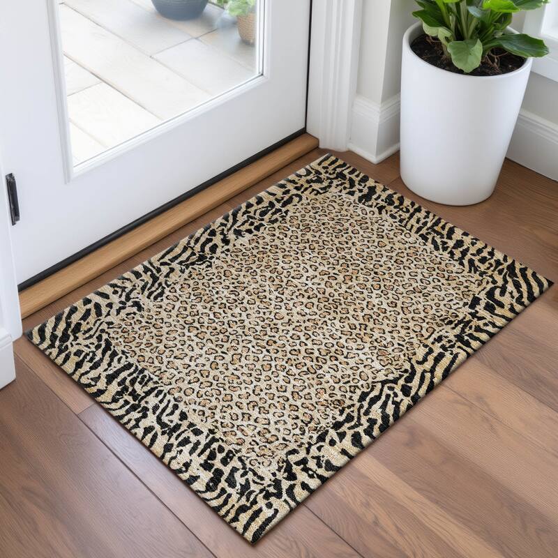 Premium Washable Super Soft Animal Print Border Mayfield Rug - Gold - 1'8" x 2'6"