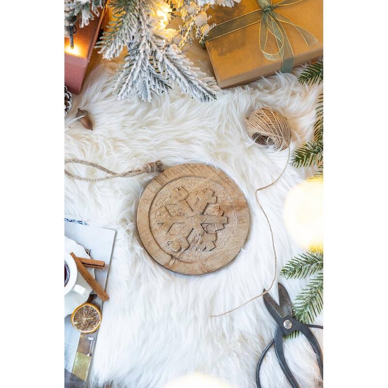 6" x 6" Wooden Hanging Circle With Snowflake Cut, Decorative Hanging Christmas Tree Ornaments for Holiday, Set of 12