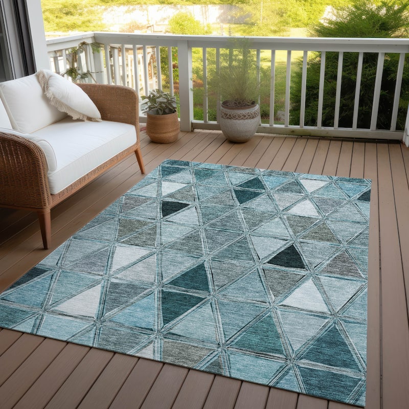 Machine Washable Indoor/ Outdoor Chantille Modern Diamonds Rug