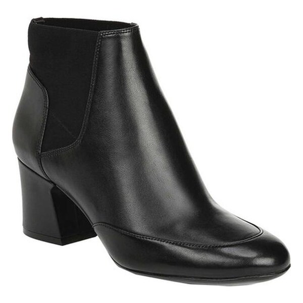 naturalizer danica bootie