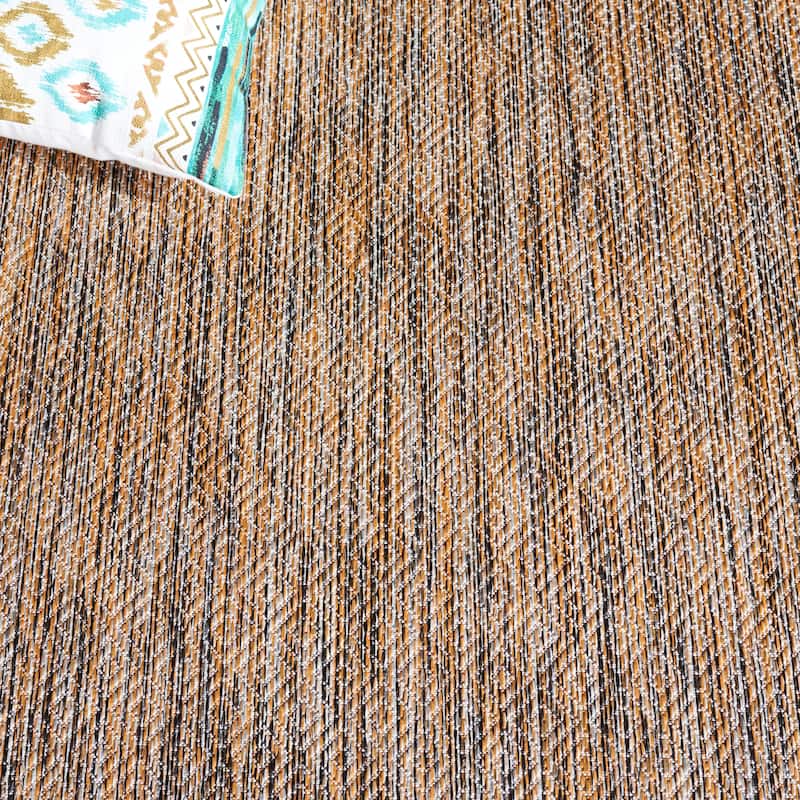 SAFAVIEH Courtyard Janyce Indoor/ Outdoor Waterproof Patio Backyard Rug