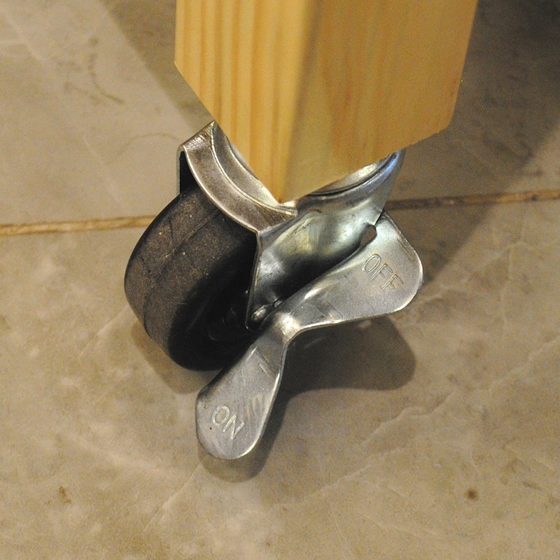 Kitchen Island Cart, Mobile Kitchen Island with Two Lockable Wheels, Rubber Wood Top