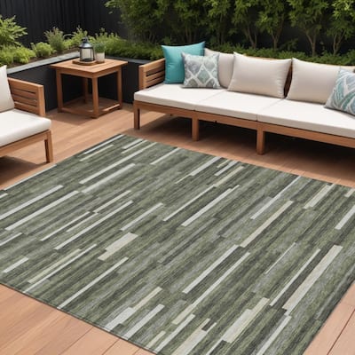 HomeRoots Striped Transitional Rectangle Outdoor Rug