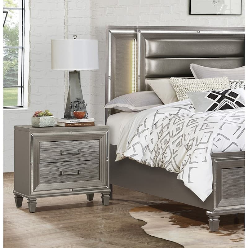Glam Style Bedroom Set 3pc LED Light Bed Nightstand Chest