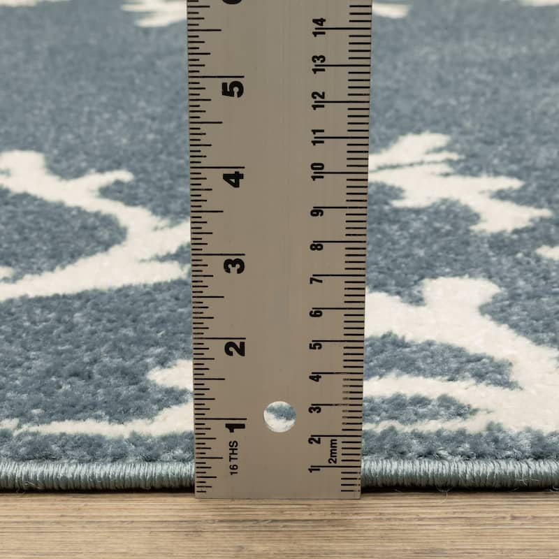 Quartz Coastal Coral Border Blue/ Ivory Area Rug