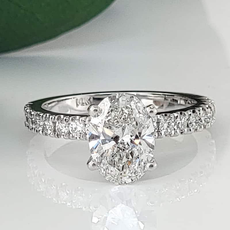 Auriya Lab Grown 2 1/3 ct Oval Cut with Hidden Halo Diamond Engagement Ring in 14k Gold (H-I, SI1-SI2)