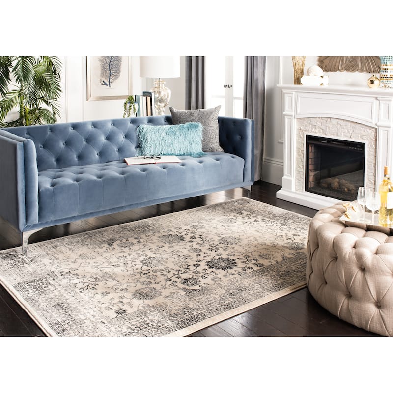 SAFAVIEH Evoke Quintina Distressed Vintage Boho Rug