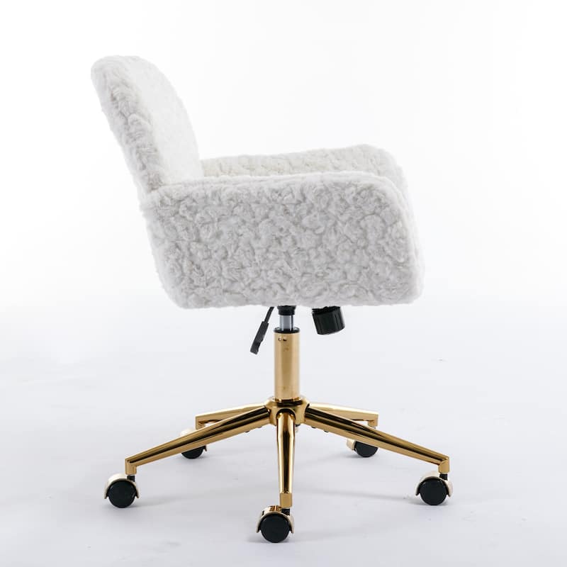Comfortable and Stylish Office Chair with Premium Materials and Ergonomic Design.