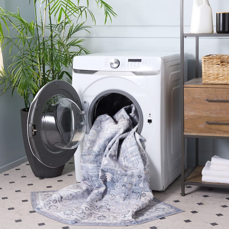 SAFAVIEH Arizona Renie Traditional Rug