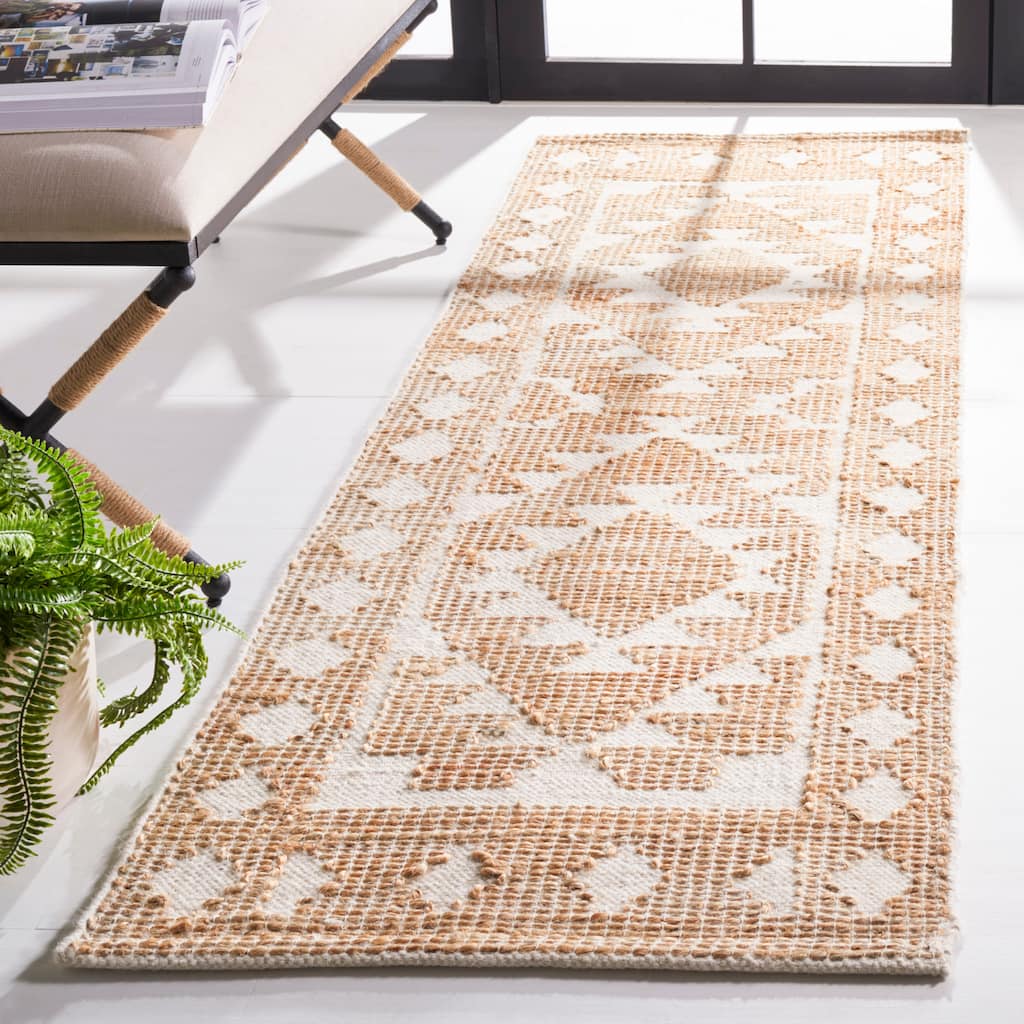 SAFAVIEH Handmade Natural Fiber Deepshikha Jute & Wool Rug