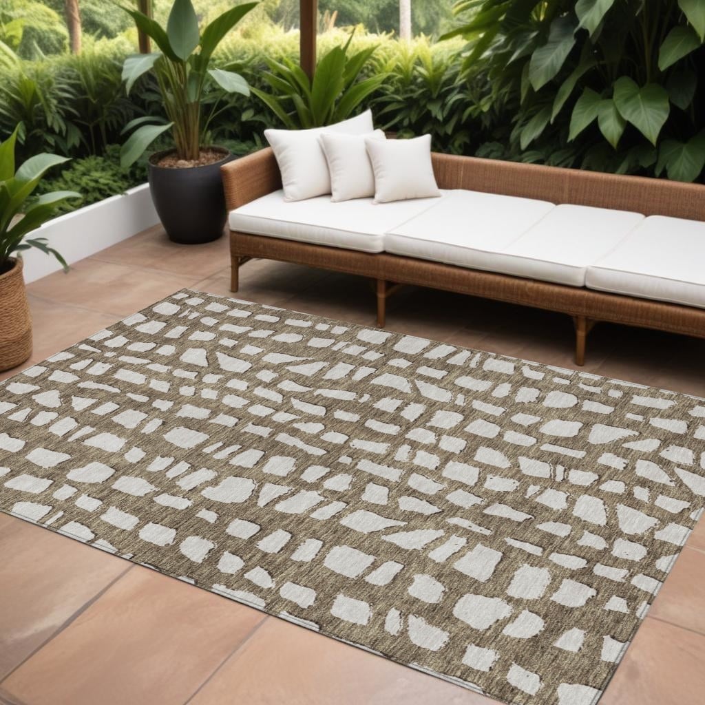 HomeRoots Abstract Transitional Rectangle Outdoor Rug