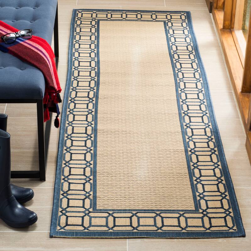 Martha Stewart by SAFAVIEH Facet Border Indoor/ Outdoor Waterproof Rug