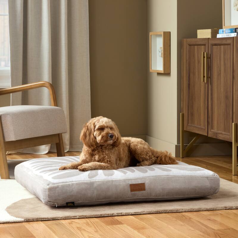 TOWN & COUNTRY LUXE CuddleTown Matisse Pillow Crate Mat Reversible Pet Bed Navy Blue for Large Dogs