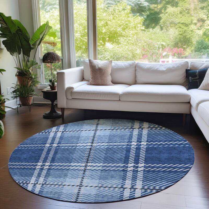 Machine Washable Indoor/ Outdoor Chantille Plaid Cozy Rug