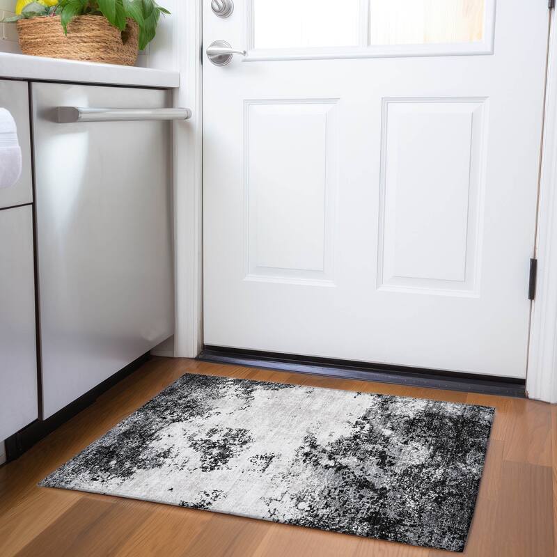 Premium Washable Super Soft Abstract Solid Mayfield Rug - Black - 1'8" x 2'6"