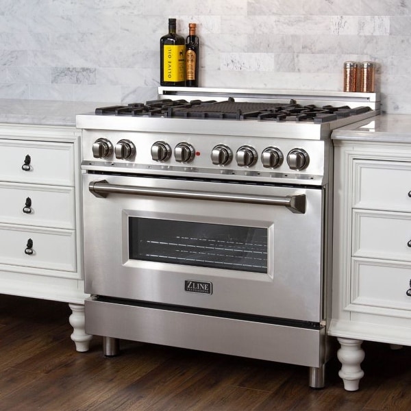 ZLINE 4.6 cubic feet 6 Gas Burner/Electric Oven Range (RA36)