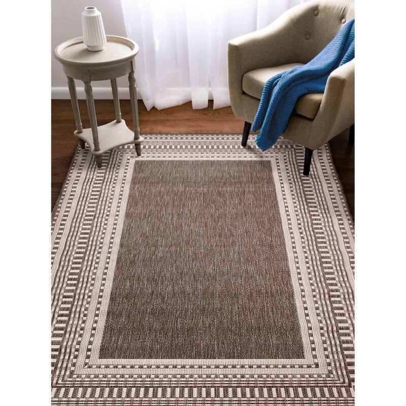 Liora Manne Malibu Etched Border Indoor/Outdoor Rug