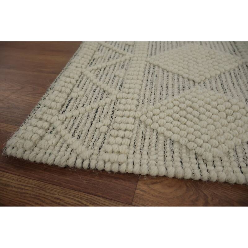 Hand Knotted Oriental 100% Wool Carpet Modern Geometric Beige & Ivories Modern Gotti Design Area Rug - 6' 0'' X 2' 7''