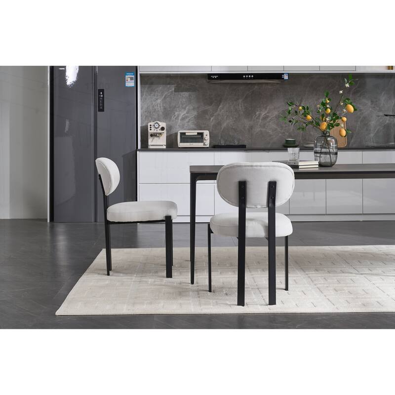 Sophisticated Set of 2 Mid-Century Dining Chairs with Stylish Design