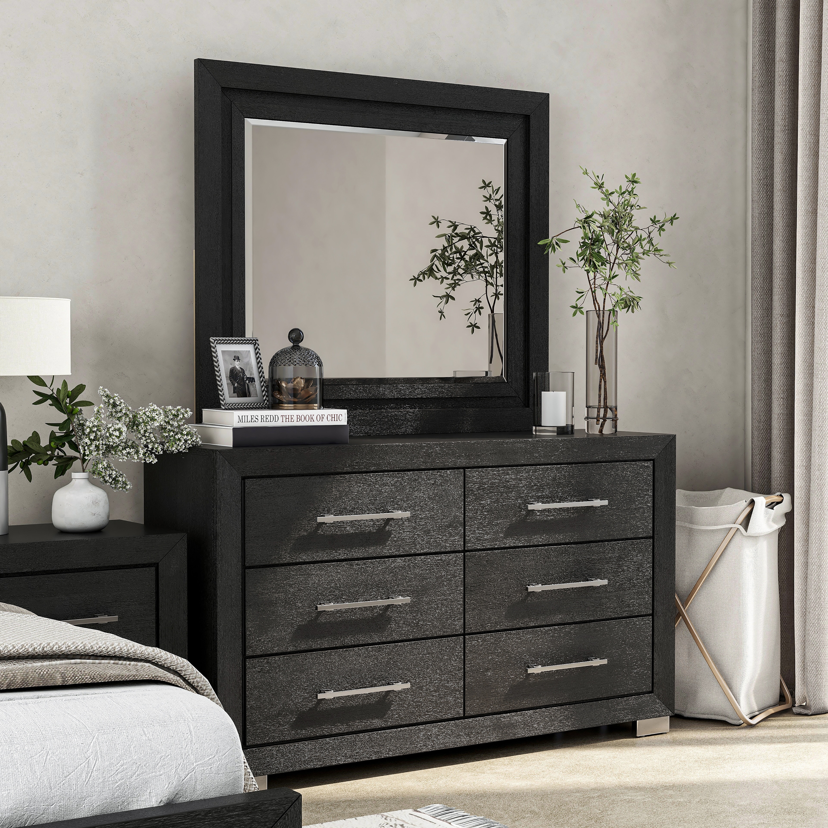 Furniture of America Alaric Modern Black Solid Wood 2-piece Dresser and Mirror Set With Cedar-Lined Bottom Drawer