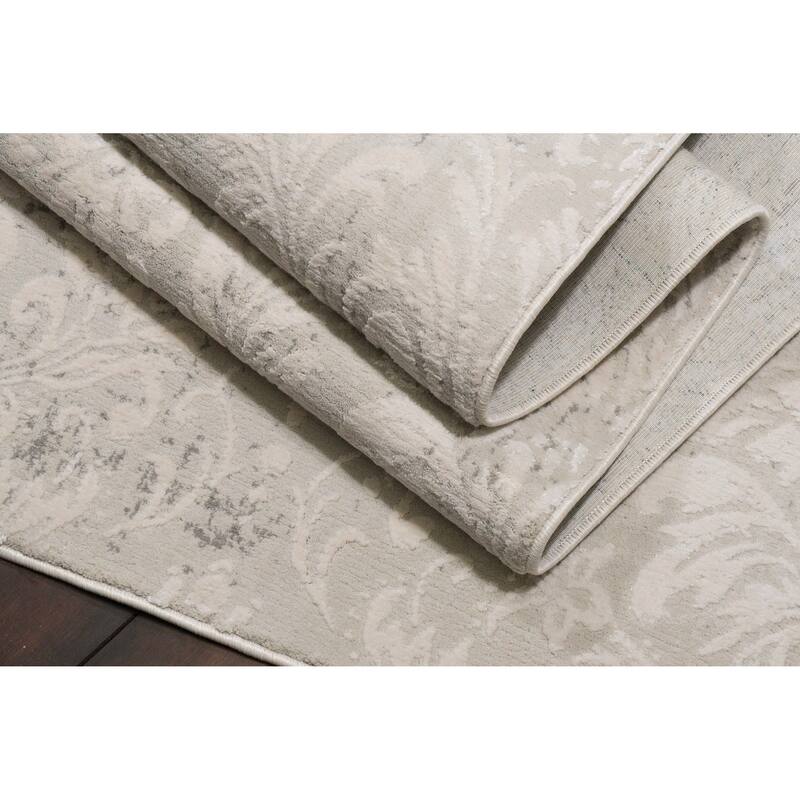 Dynamic Rugs Quartz Traditional Area Rug