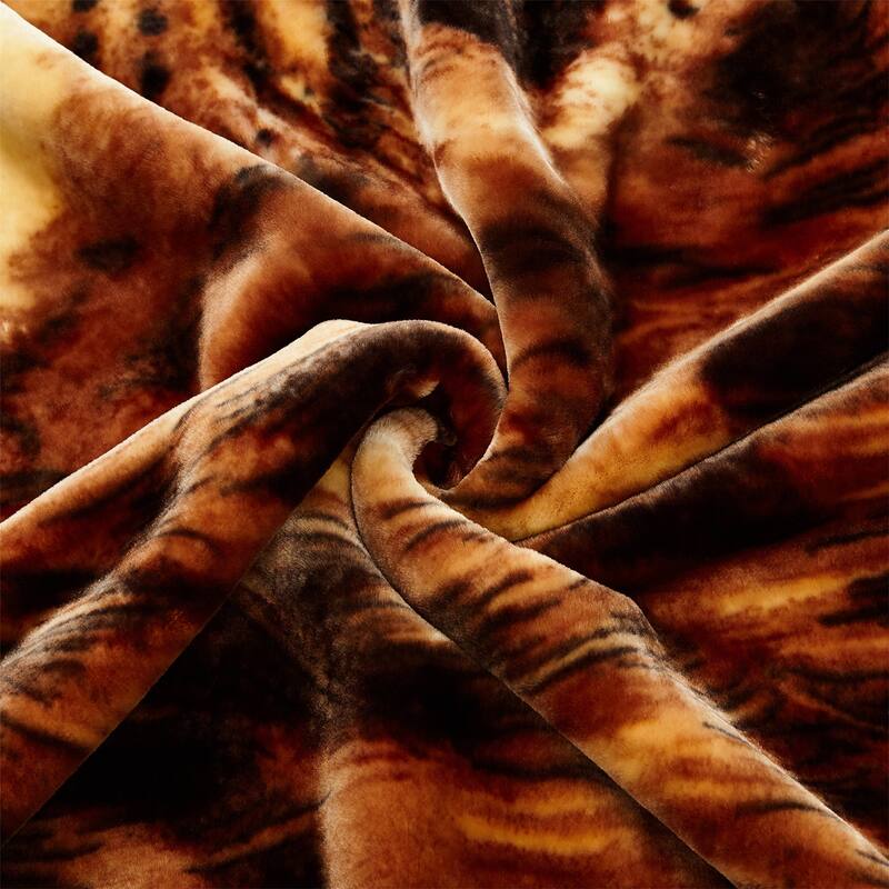 2 Ply Tiger Reversible Mink Blanket