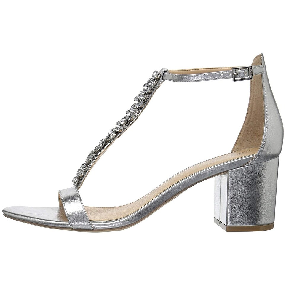 badgley mischka lindsey ankle strap sandal