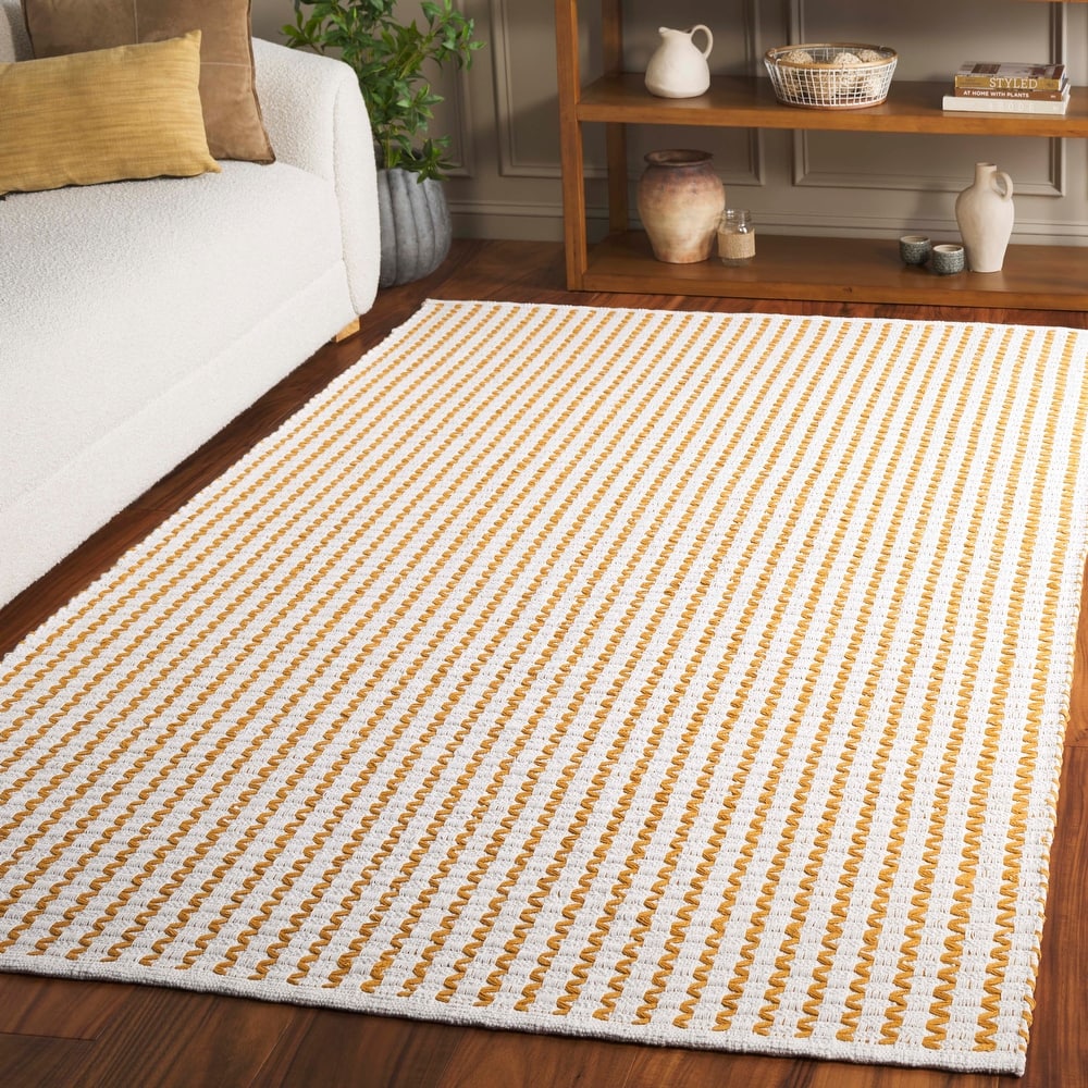 SAFAVIEH Handmade Cape Arieke Cod Cotton Rug