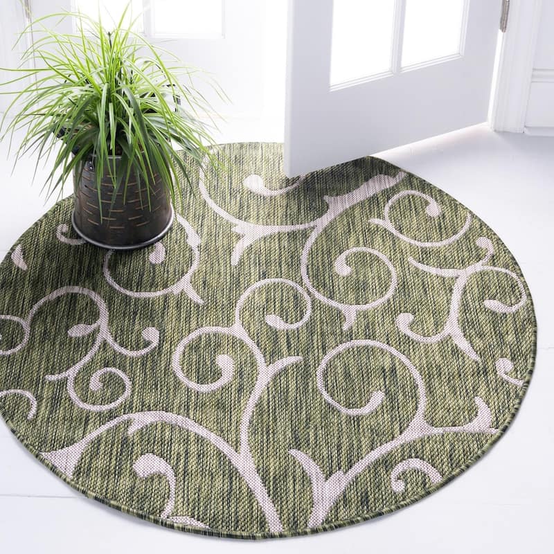 Outdoor Turgh Collection Area Rug - Green - 10'8" Round