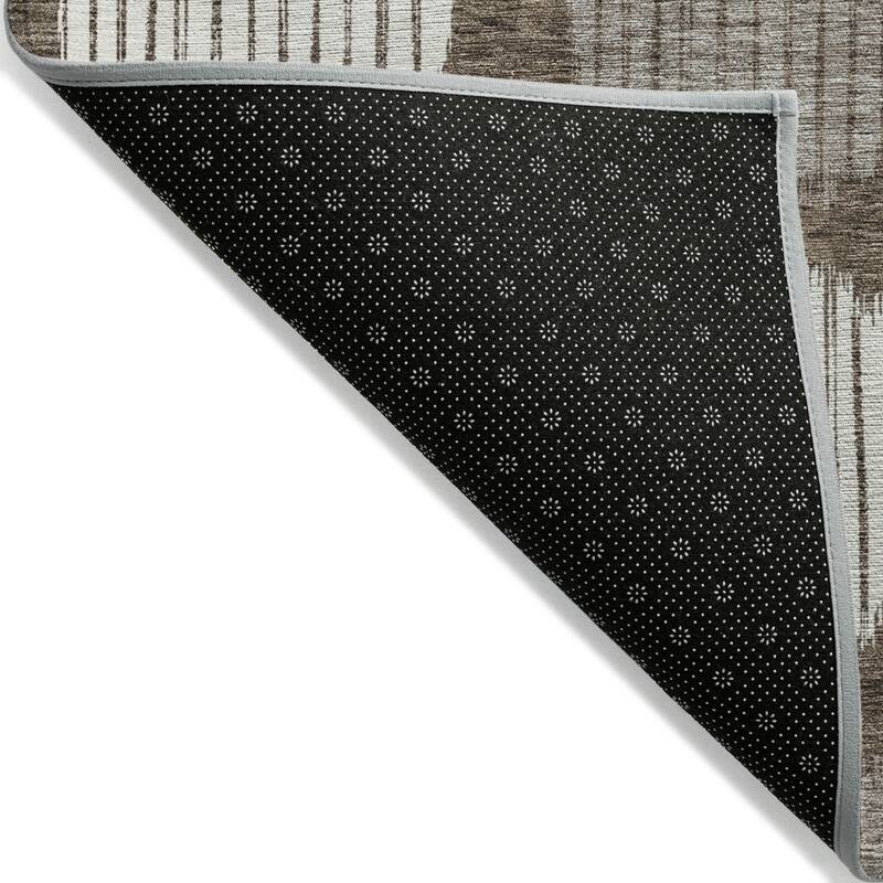 HomeRoots Geometric Transitional Rectangle Outdoor Rug