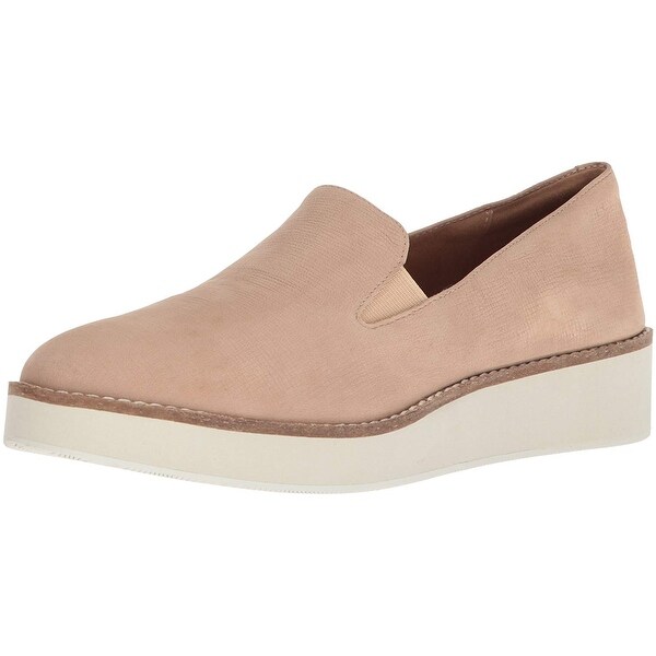 SoftWalk Womens Whistle Leather Closed Toe Loafers