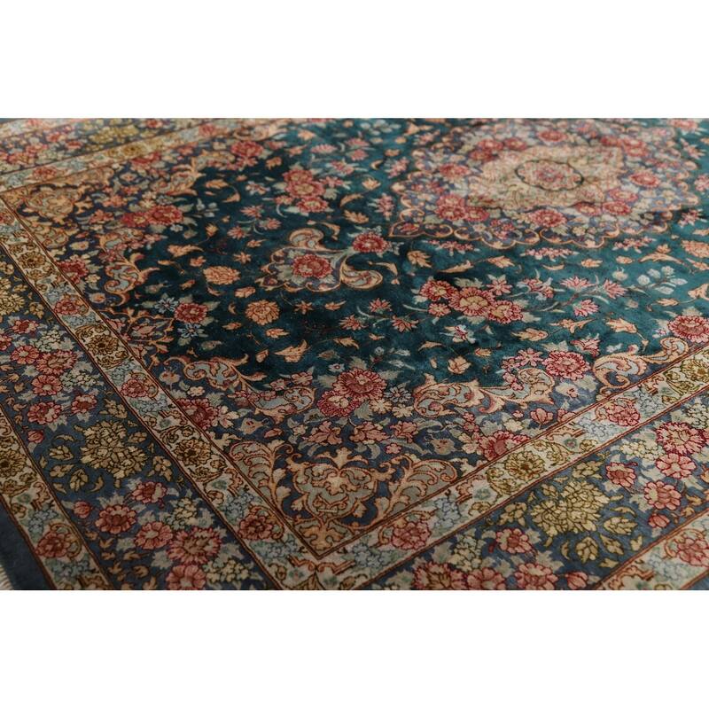 Floral Qum Persian Accent Rug Hand-Knotted Traditional Silk Carpet - 3'5"x 4'10"
