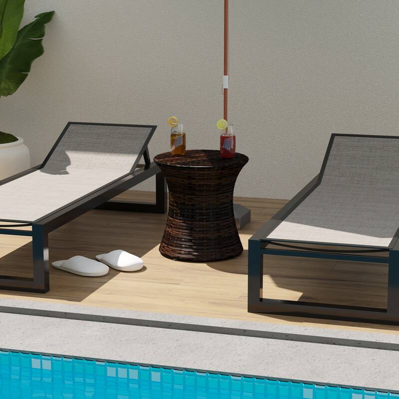 Outdoor Patio 20"Tall Round Wicker Accent Side Table