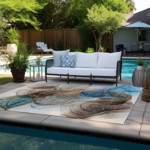 Machine Washable Indoor/ Outdoor Abstract Circles Chantille Rug - Bed ...