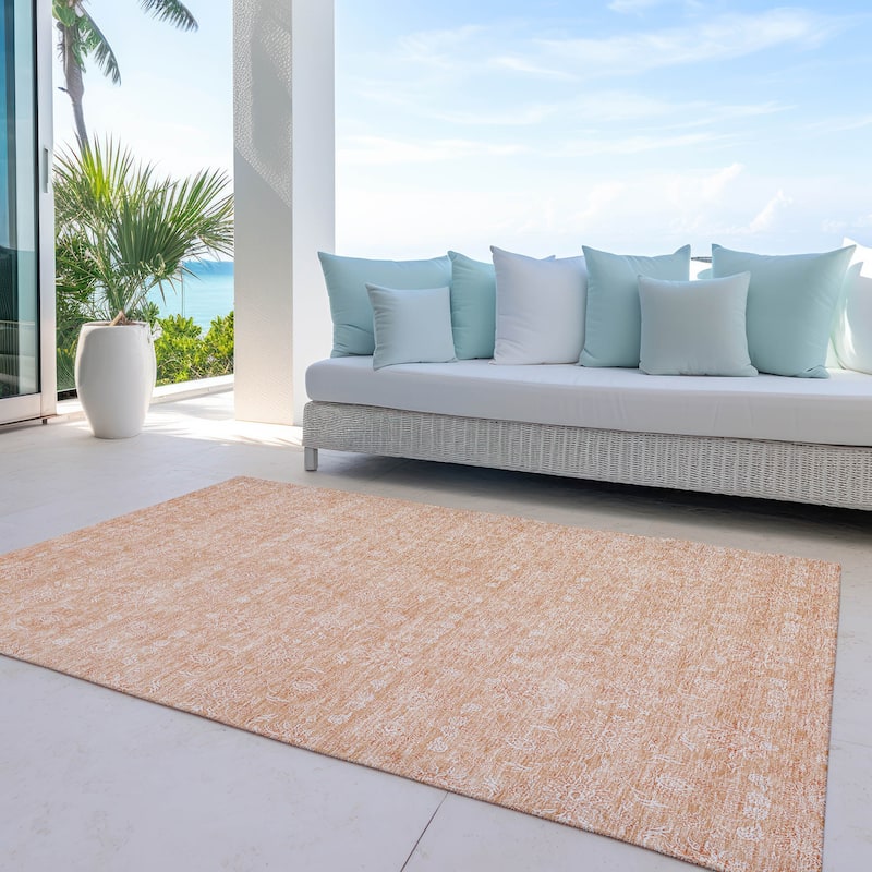 Machine Washable Indoor/ Outdoor Chantille Traditional Floral Rug