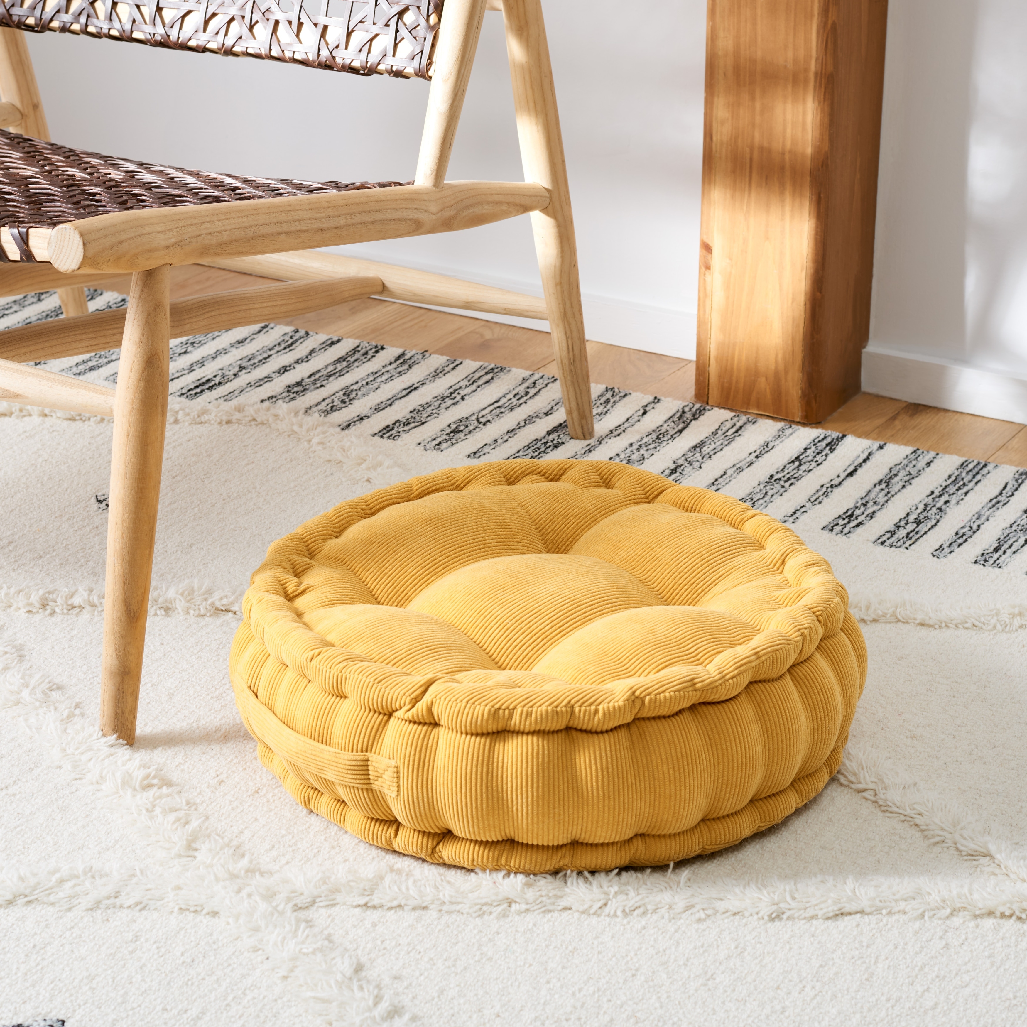 SAFAVIEH Alaris Round Floor Pillow 1 6 x 1 6 Round Yellow