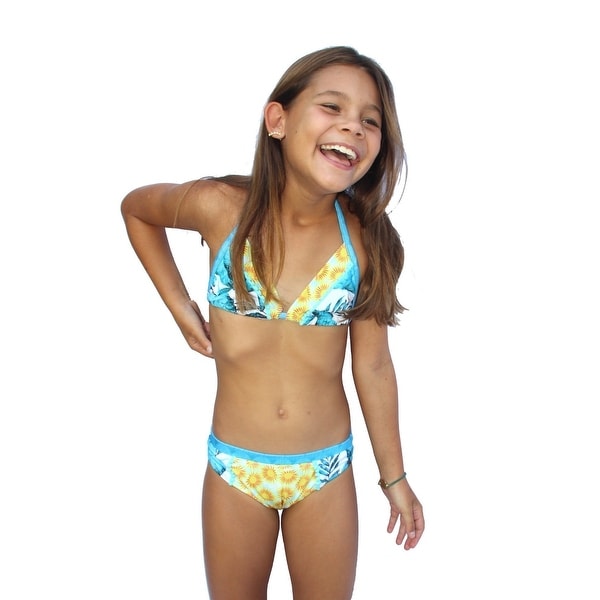 girls swim bikini