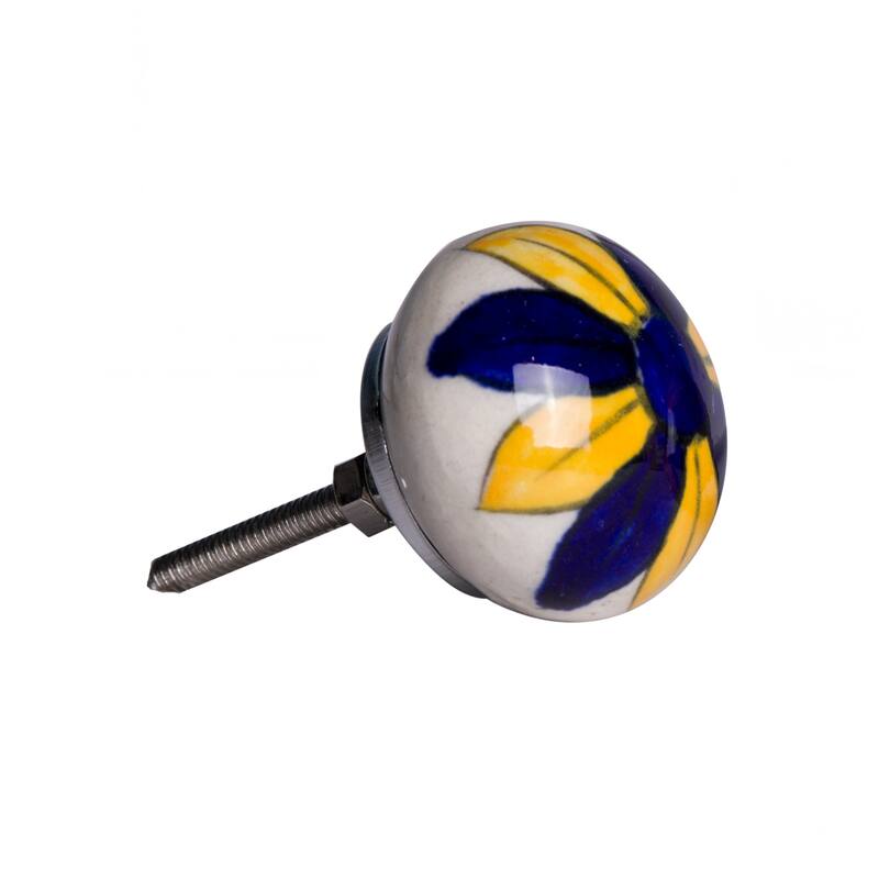 HomeRoots 1.5" x 1.5" x 1.5" Ceramic/Metal Multicolor 8 Pack Knob - 1.5" x 1.5" x 1.5"