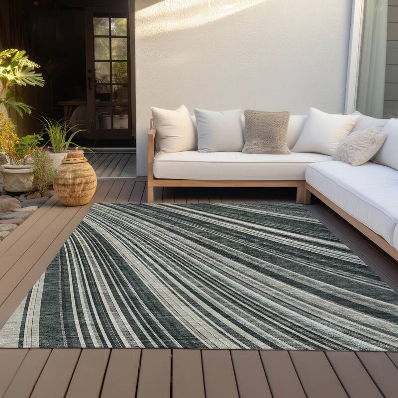 Machine Washable Indoor/ Outdoor Stripe Wave Chantille Rug