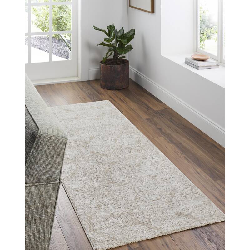 Livabliss Masterpiece Traditional Solid Area Rug - Sage - 2' 7" x 7' 3"