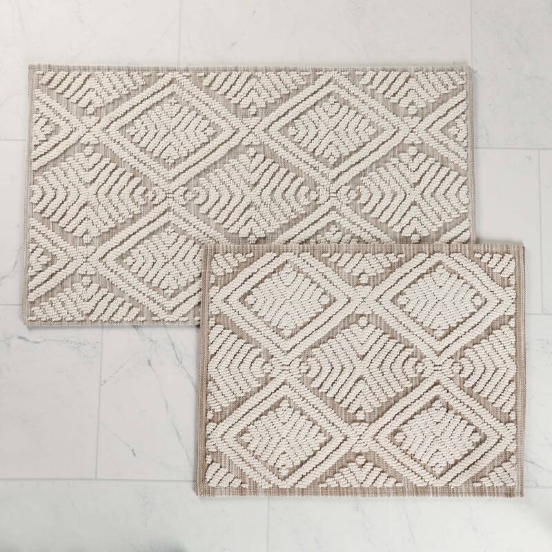 Superior Ceton Geometric Washable Bath Rug, Set of 2 - Medium - Beige