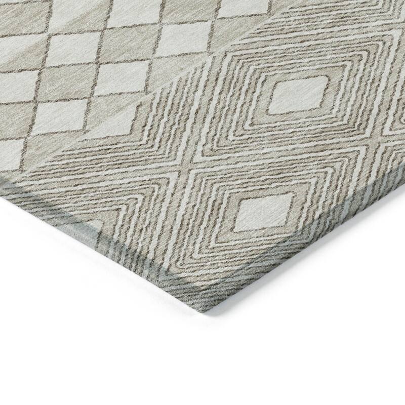 HomeRoots Geometric Transitional Rectangle Outdoor Rug