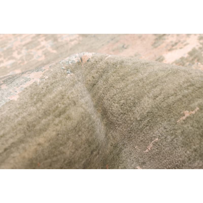 ECARPETGALLERY Hand-knotted Legacy Green Silk, Wool Rug - 2'5 x 11'11